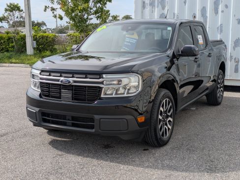 Certified 2024 Ford Maverick Lariat FWD image 8