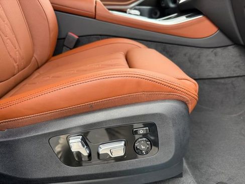 New 2026 BMW X5 M60i AWD/4WD image 17