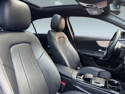 Used 2019 Mercedes-Benz A 220 image 29