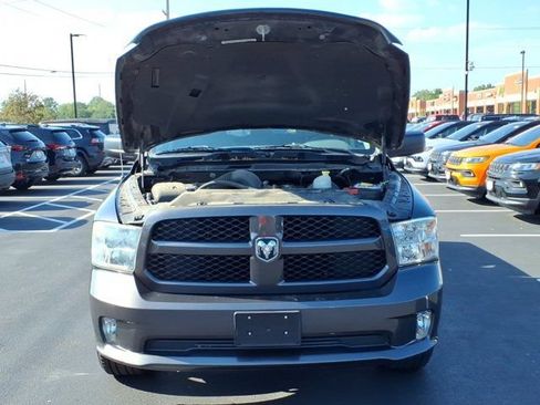 Used 2014 RAM 1500 Express AWD/4WD image 30
