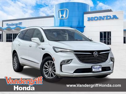 Used 2022 Buick Enclave Essence