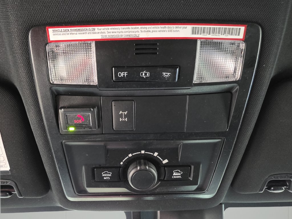 Used 2020 Toyota Tacoma TRD Off-Road w/ Technology Package AWD/4WD image 35