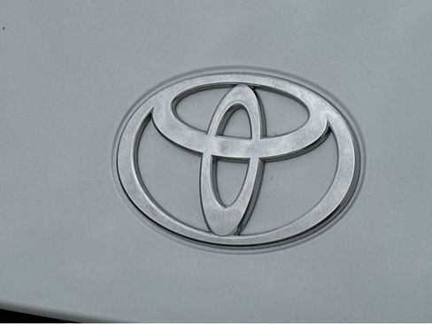 Used 2025 Toyota Camry XSE w/ Premium Package FWD image 40