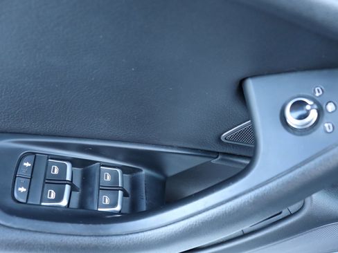 Used 2017 Audi A6 2.0T Premium image 25