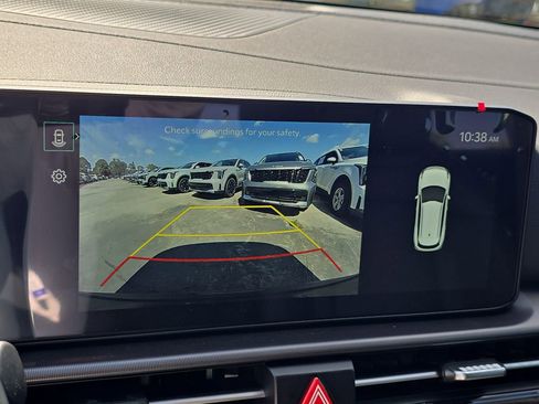 New 2026 Kia Sportage EX image 24