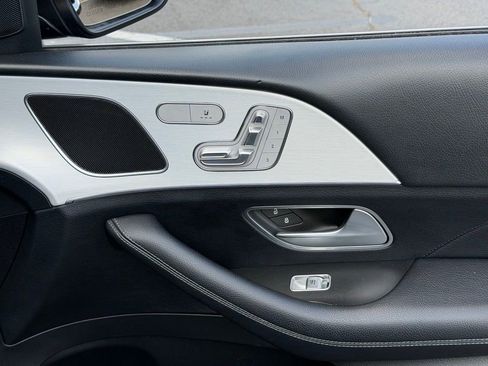 Used 2024 Mercedes-Benz GLE 350 4MATIC image 36