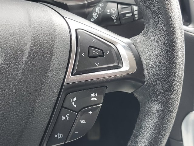 Used 2022 Ford Edge Titanium w/ Equipment Group 301A AWD/4WD image 24