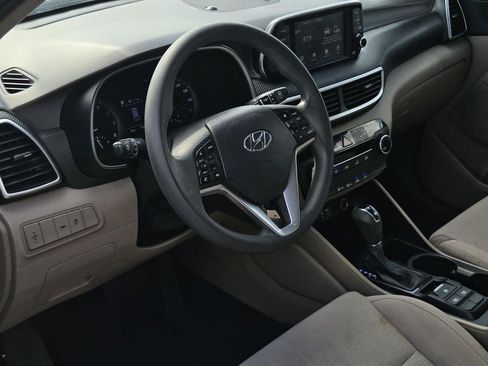 Used 2020 Hyundai Tucson SE w/ Cargo Package FWD image 16