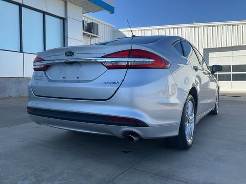 Used 2018 Ford Fusion S image 32