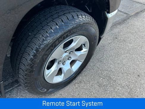 Used 2023 RAM 1500 Big Horn AWD/4WD image 21