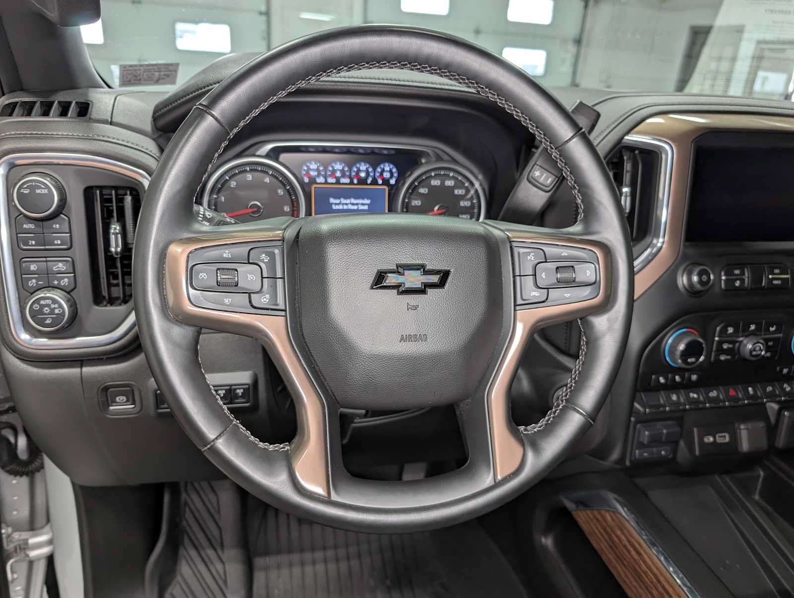 Used 2023 Chevrolet Silverado 3500 High Country w/ Z71 Off-Road Package AWD/4WD image 38