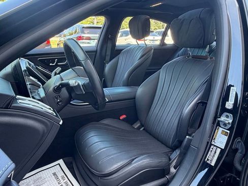 Used 2022 Mercedes-Benz S 500 4MATIC w/ AMG Line Package image 23