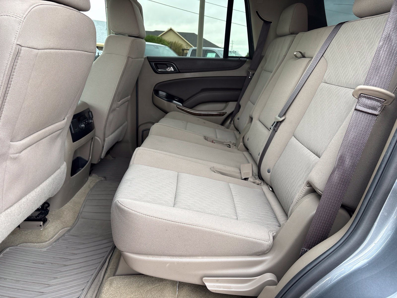 Used 2018 Chevrolet Tahoe LS w/ All-Season Package RWD image 15