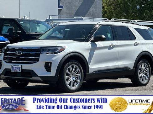 New 2026 Ford Explorer Active w/ Active Comfort Package AWD/4WD image 8