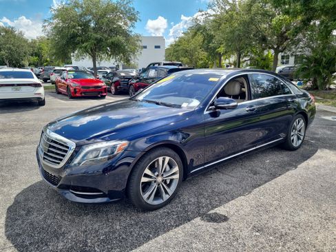 Used 2015 Mercedes-Benz S 550 4MATIC Sedan image 4