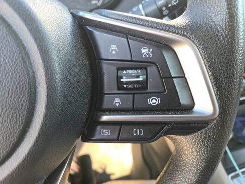 Used 2023 Subaru Forester AWD/4WD image 9
