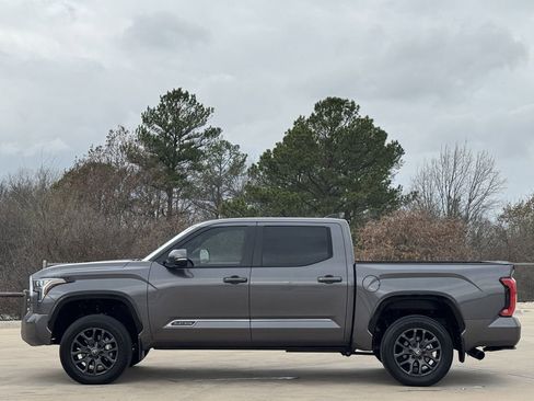 Used 2025 Toyota Tundra Platinum image 3