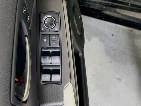 Used 2023 Lexus IS 350 F Sport AWD/4WD image 18