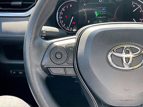 Used 2023 Toyota RAV4 XLE image 20