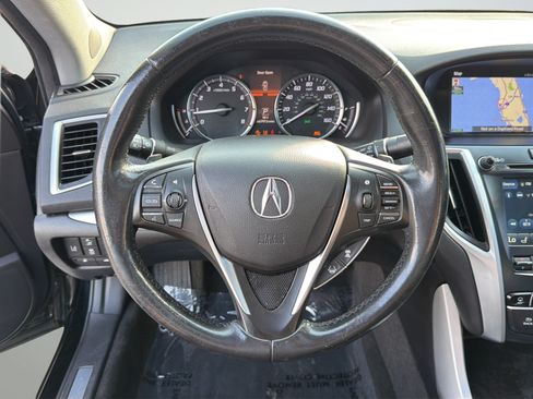 Used 2018 Acura TLX V6 w/ Technology Package FWD image 13