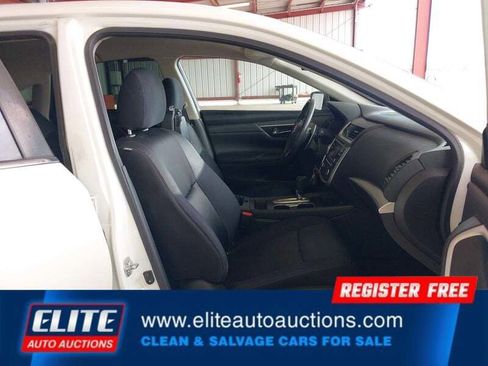 Used 2017 Nissan Altima 2.5 SR w/ Midnight Edition Package image 9