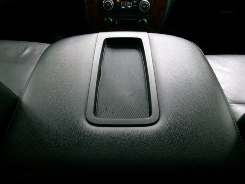 Used 2012 Chevrolet Avalanche LS w/ All-Star Edition AWD/4WD image 33