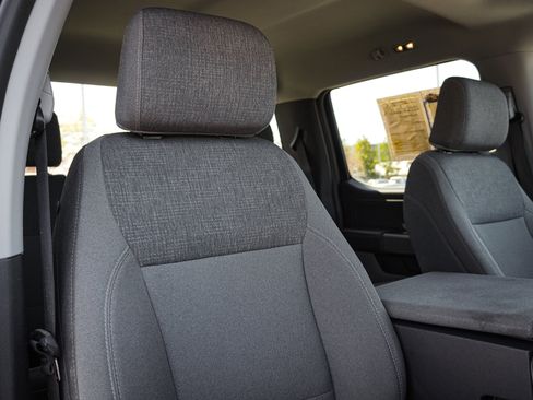 Used 2024 Ford F150 XLT image 33