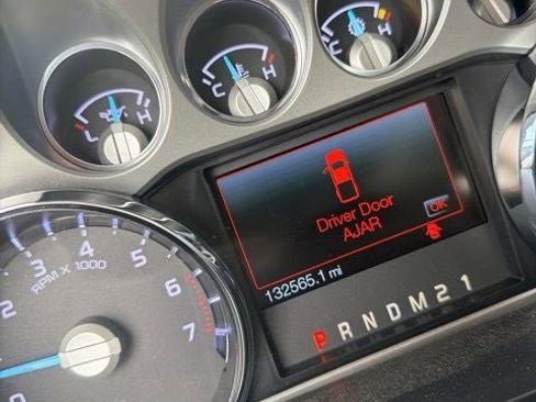 Used 2014 Ford F250 Lariat w/ Chrome Package image 10