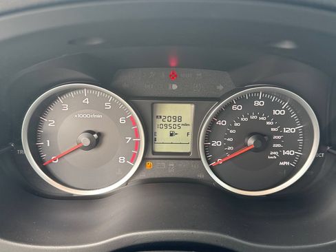 Used 2018 Subaru Forester 2.5i w/ Alloy Wheel Package AWD/4WD image 14