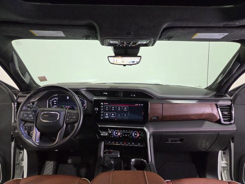 Used 2023 GMC Sierra 1500 Denali Ultimate image 18