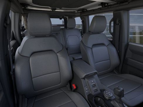 New 2026 Ford Bronco Badlands image 12