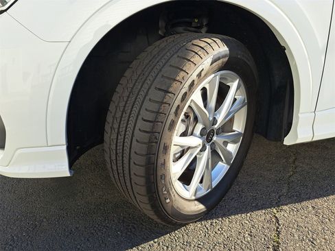 Used 2023 Audi Q3 2.0T Premium image 36