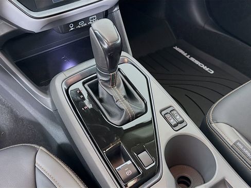 New 2025 Subaru Crosstrek 2.5i Limited w/ Popular Package #4A image 16