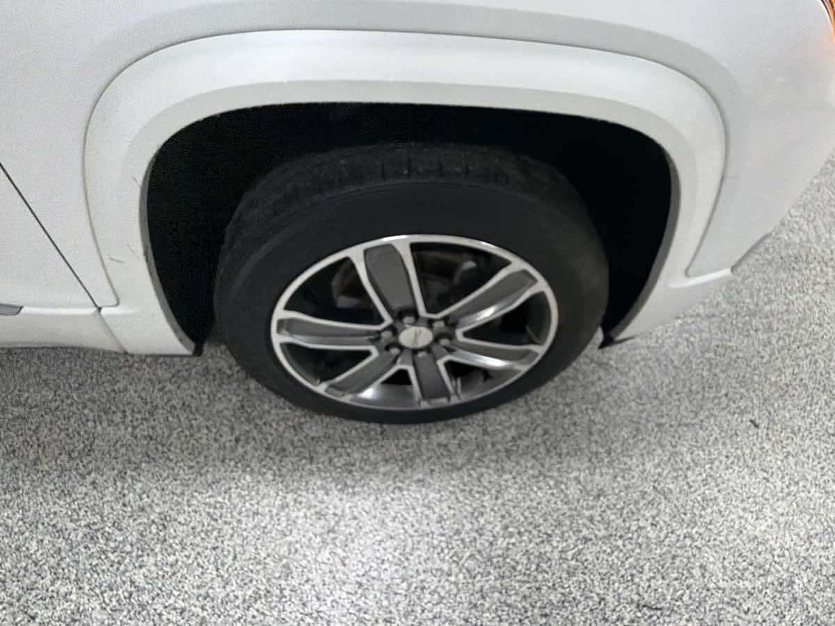 Used 2017 GMC Acadia Denali FWD image 34