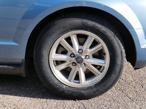 Used 2006 Ford Mustang Premium RWD image 8