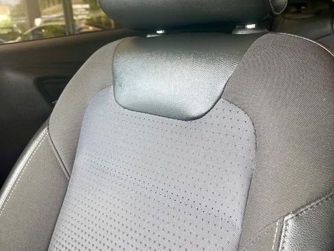 Certified 2024 Chevrolet Trax LT w/ Sunroof Package image 14