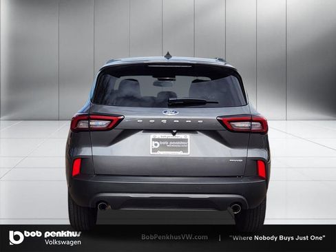 Used 2025 Ford Escape ST-Line Select AWD/4WD image 26