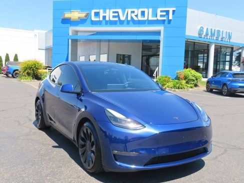 Used 2022 Tesla Model Y Performance AWD/4WD image 1
