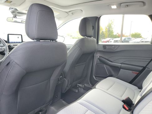 Certified 2026 Ford Escape Active w/ Cold Weather Package image 11