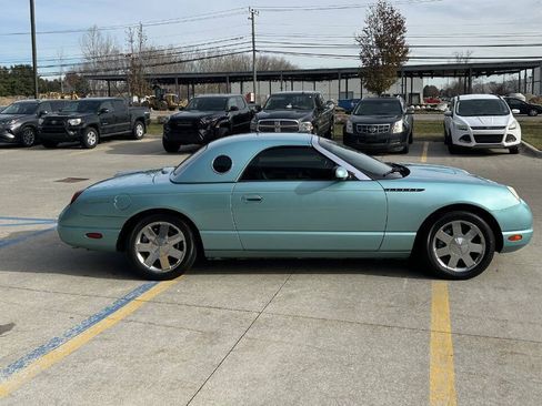 Used 2002 Ford Thunderbird image 5