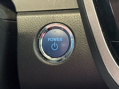 Used 2022 Toyota Camry XSE FWD image 20