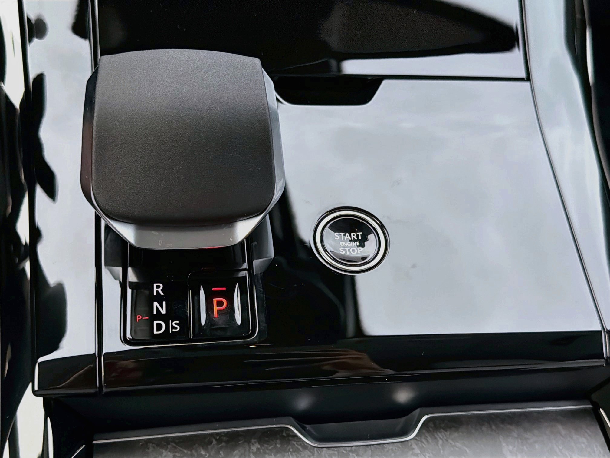 New 2027 Land Rover Range Rover Sport Dynamic SE AWD/4WD image 28