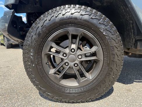 Used 2018 Jeep Wrangler Unlimited Sport AWD/4WD image 18