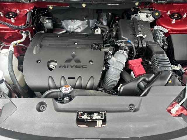 Used 2025 Mitsubishi Outlander Sport AWD image 26