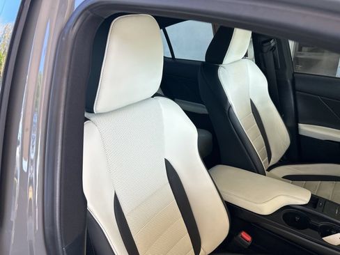 Used 2025 Lexus IS 350 F Sport w/ Navigation Package RWD image 25
