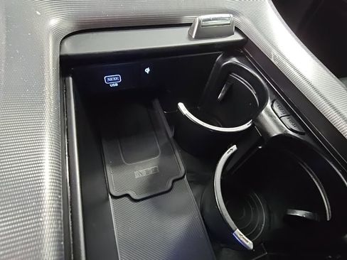 Used 2024 Hyundai Palisade Calligraphy image 24