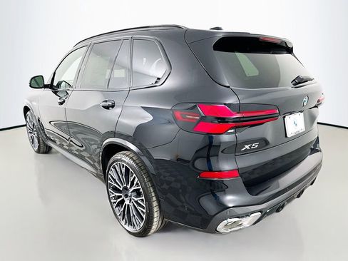 New 2026 BMW X5 sDrive40i image 7