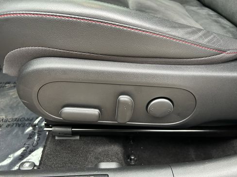 Used 2024 Hyundai Kona N Line image 23