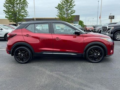 Certified 2023 Nissan Kicks SR w/ SR Premium Package FWD image 2