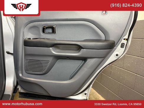 Used 2004 Honda Pilot EX image 49